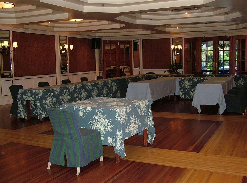 Southern Cross Hotel Suva Buitenkant foto