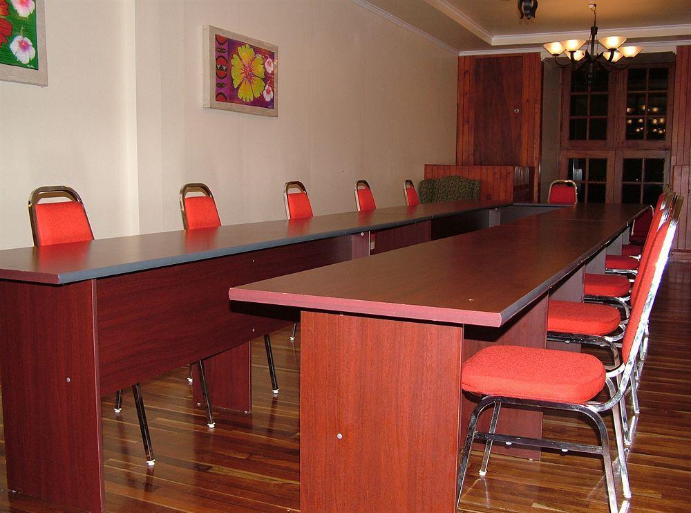 Southern Cross Hotel Suva Buitenkant foto