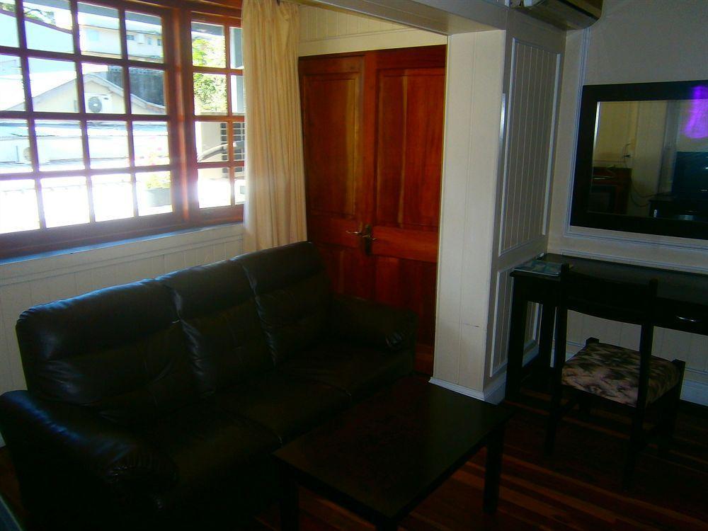 Southern Cross Hotel Suva Buitenkant foto