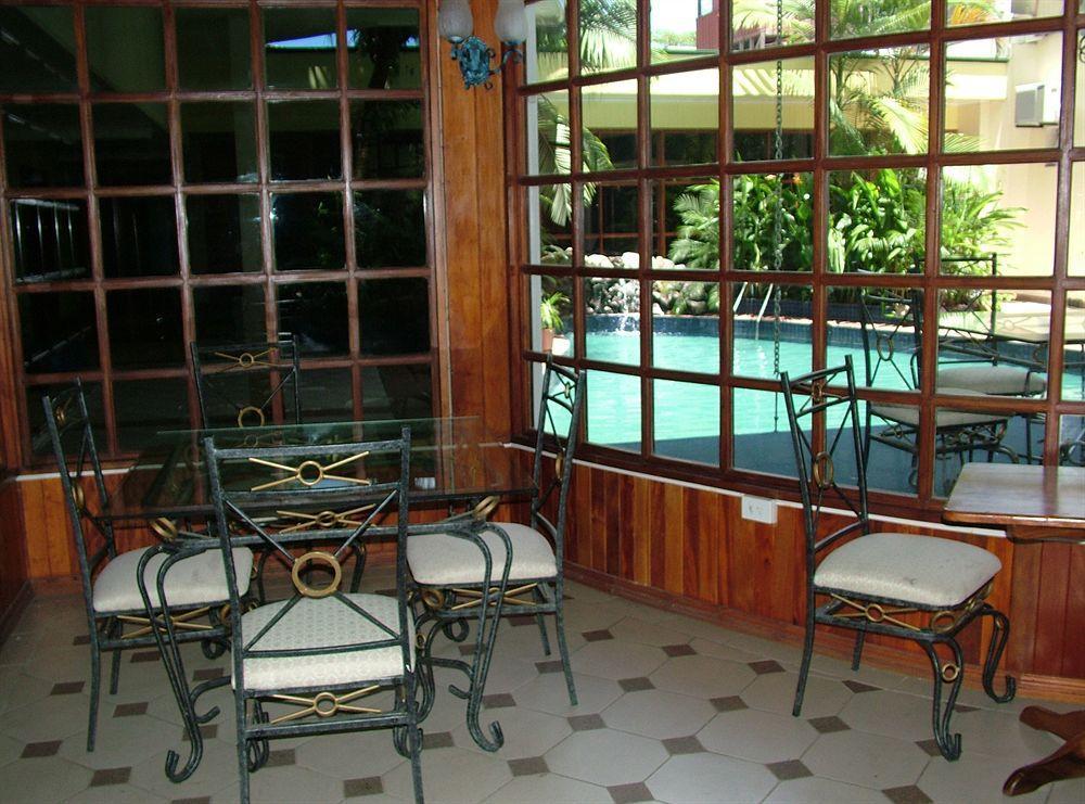 Southern Cross Hotel Suva Buitenkant foto