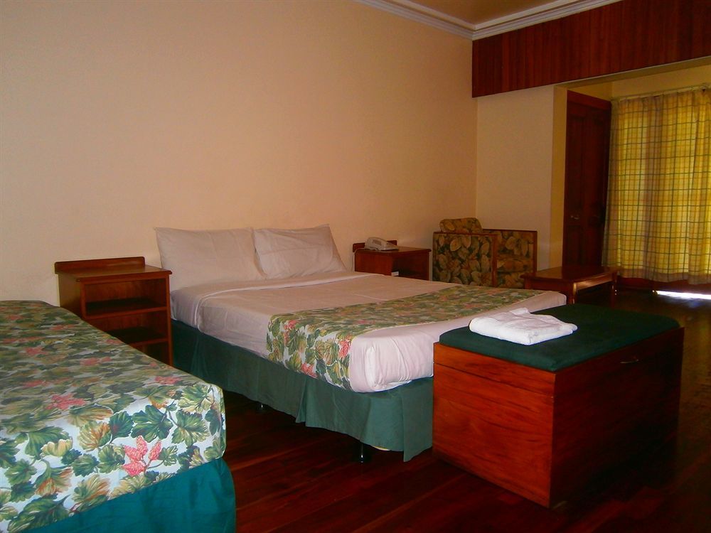 Southern Cross Hotel Suva Buitenkant foto